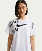 NIKE NIKE T-Shirt Oversized - White