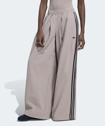 ADIDAS Pleated Track Pants - Chunky Brown