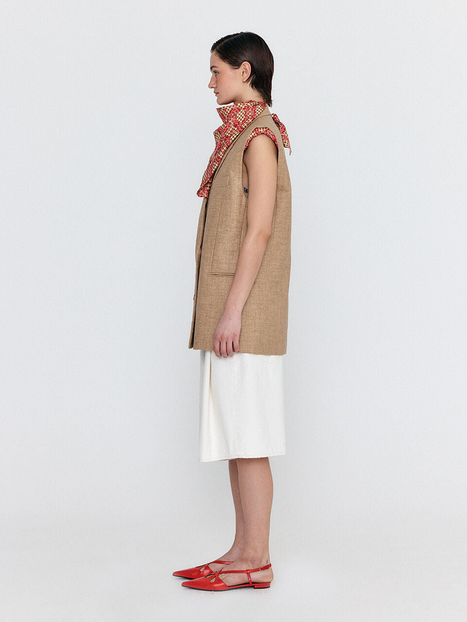 EENK EENK WINSTON Oversized Double-Breasted Vest with Scarf - Camel