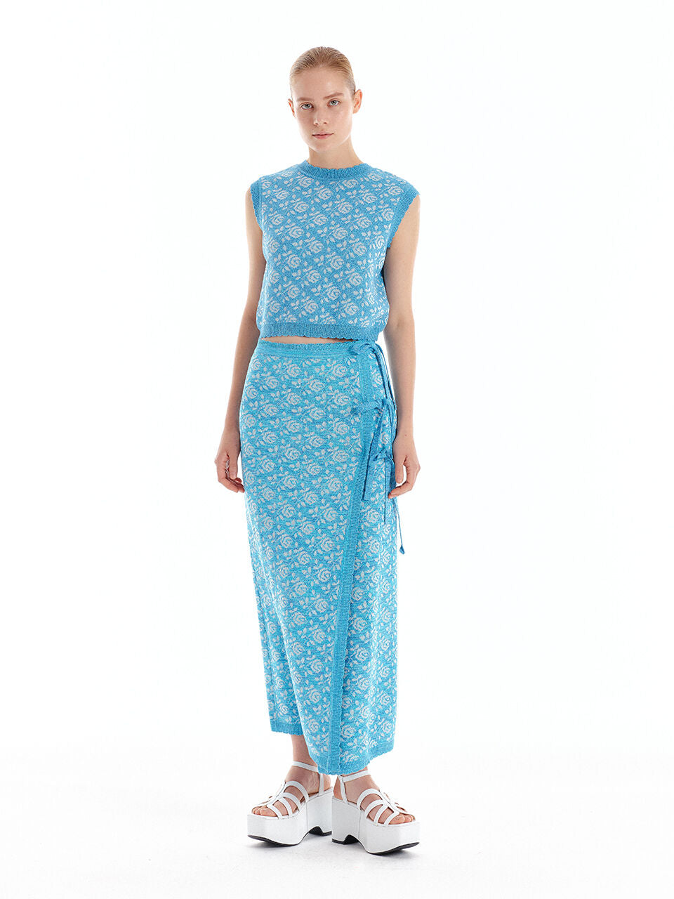 EENK EENK ULORA Floral Jacquard Knit Vest - Sky Blue