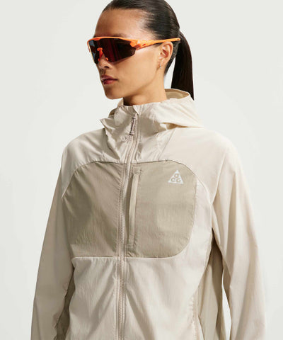 NIKE Jacket ACG Five Towers UV Protection