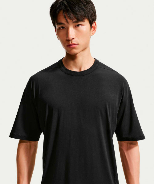 NIKE NIKE T-Shirt M - Black: Dark Smoke Gray