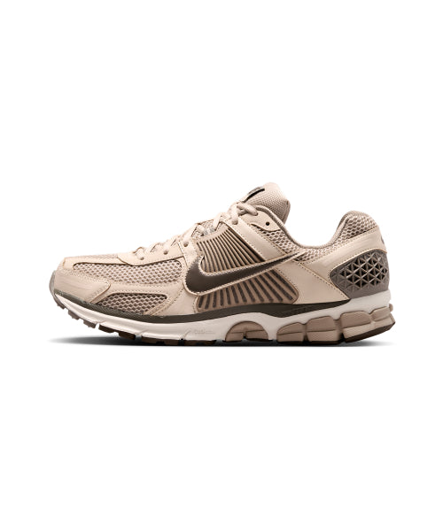 NIKE NIKE Sneakers Zoom Vomero 5 - Desert Khaki