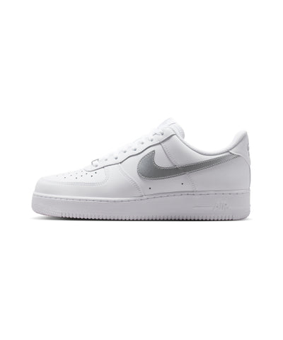 Nike Sneakers Air Force 1 07 M - White:Metallic Silver