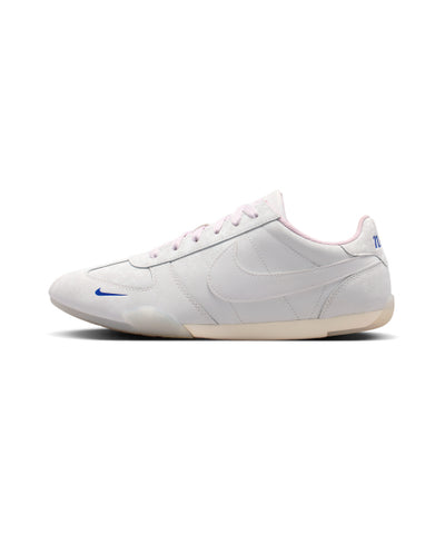 NIKE Sneakers Women Size
