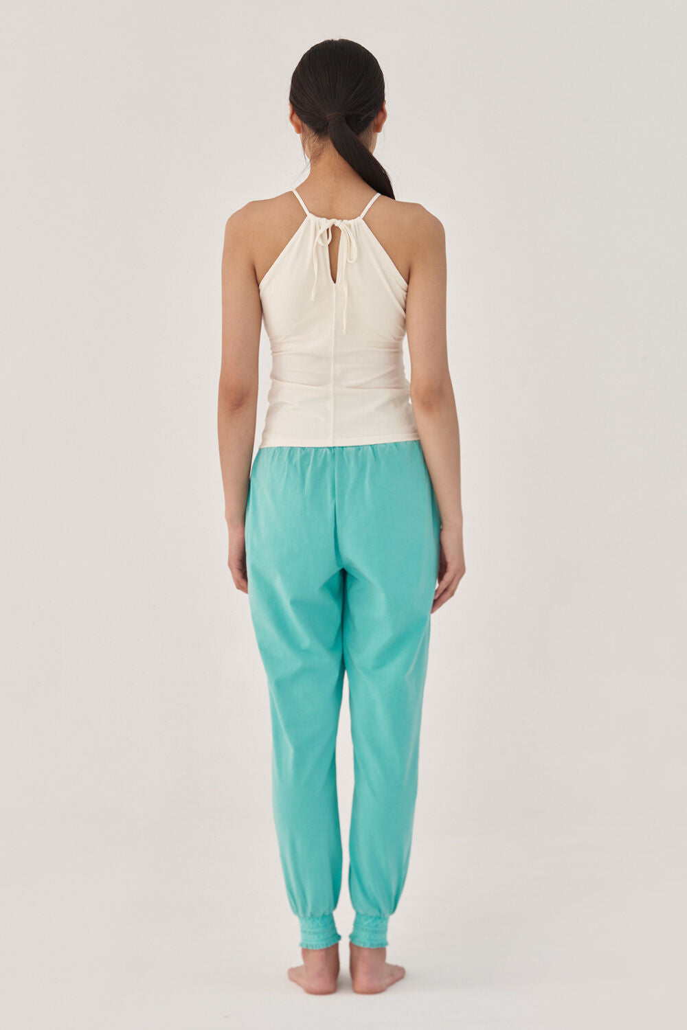 OZEZ OZTI4008 Keyhole Halter Neck Camisole - Ivory