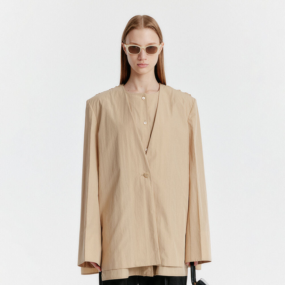EENK YILLY Transformable Shirred Back Jacket - Beige