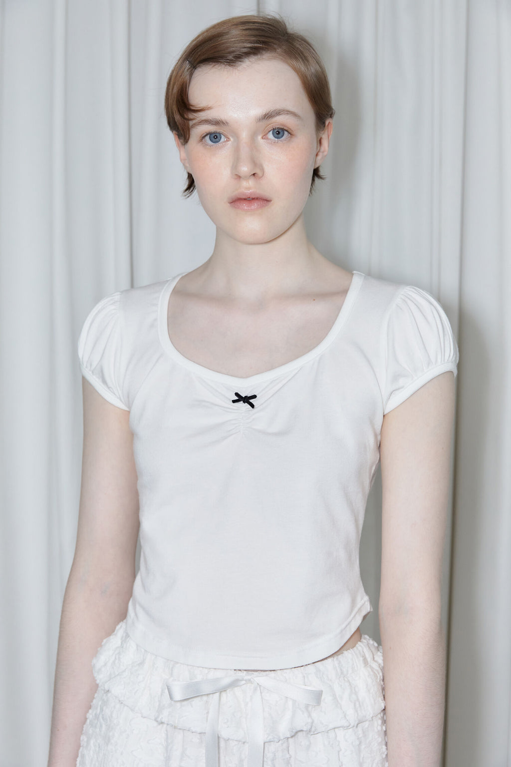 SINOON Round Shirring T-Shirt (White)