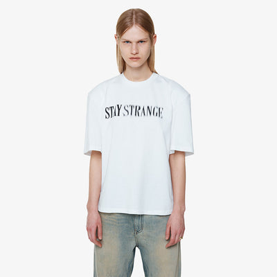 STAY STRANGER-PRINTED TSHIRT WHITE (F24TO9231WH)