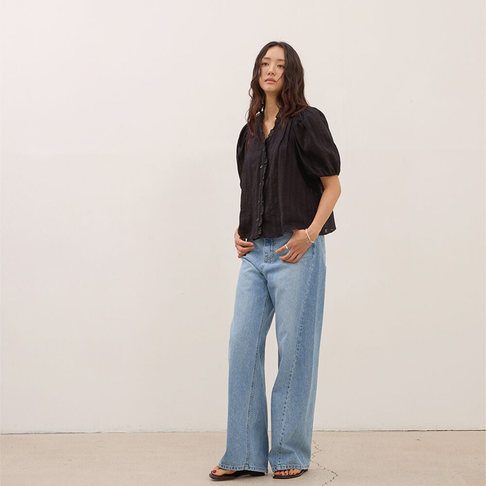 KELLY DONAHUE Frill jacquard V blouse