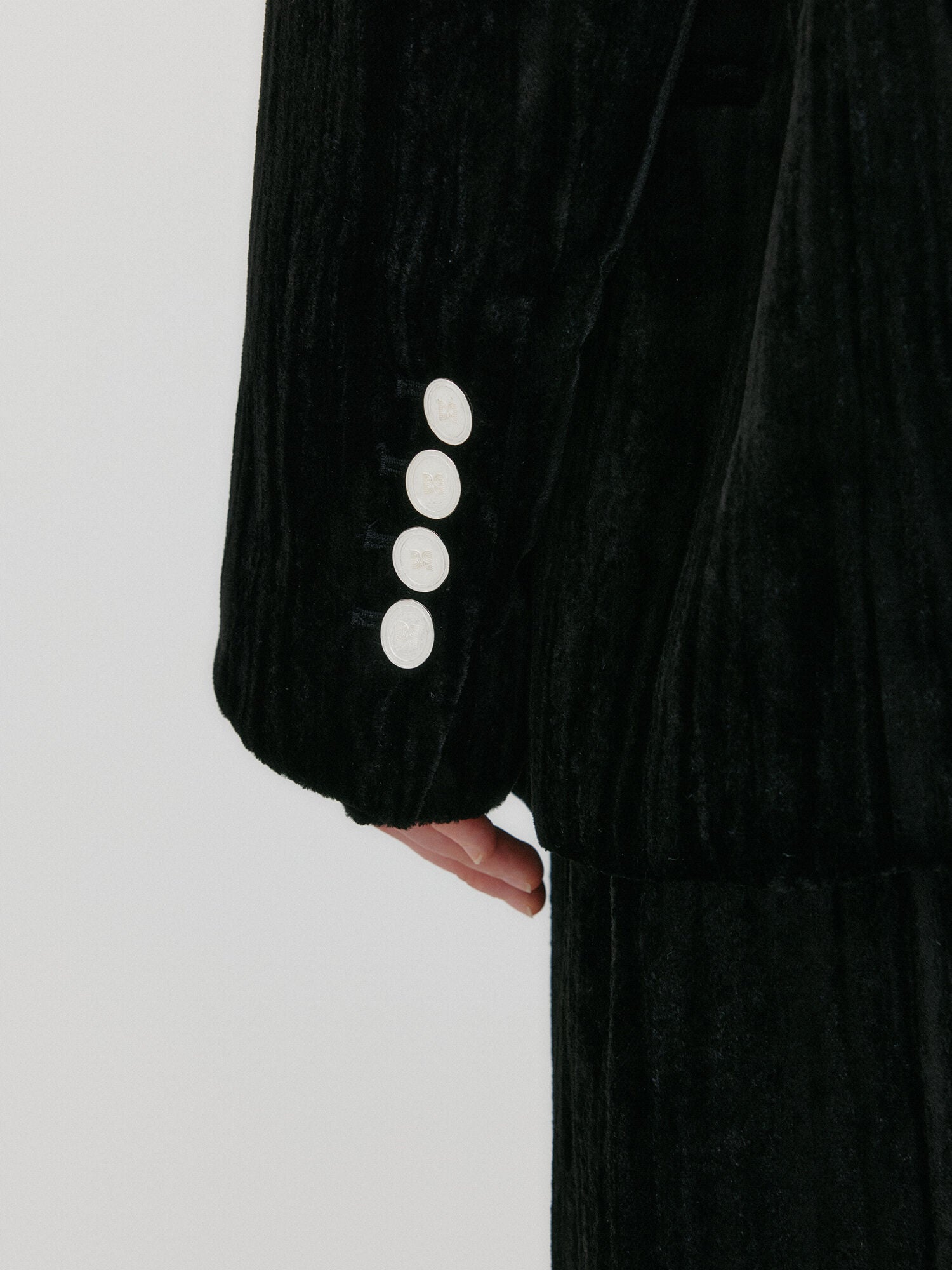EENK ZOVIET Shawl Collar Single-Button Jacket - Black