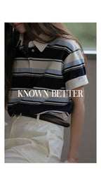 KNOWN BETTER Bold stripe roll-up label half collar T-shirt_Blue