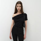 LOW TIDE [2nd REORDER] OFF SHOULDER DRAPE T-SHIRT [BLACK]