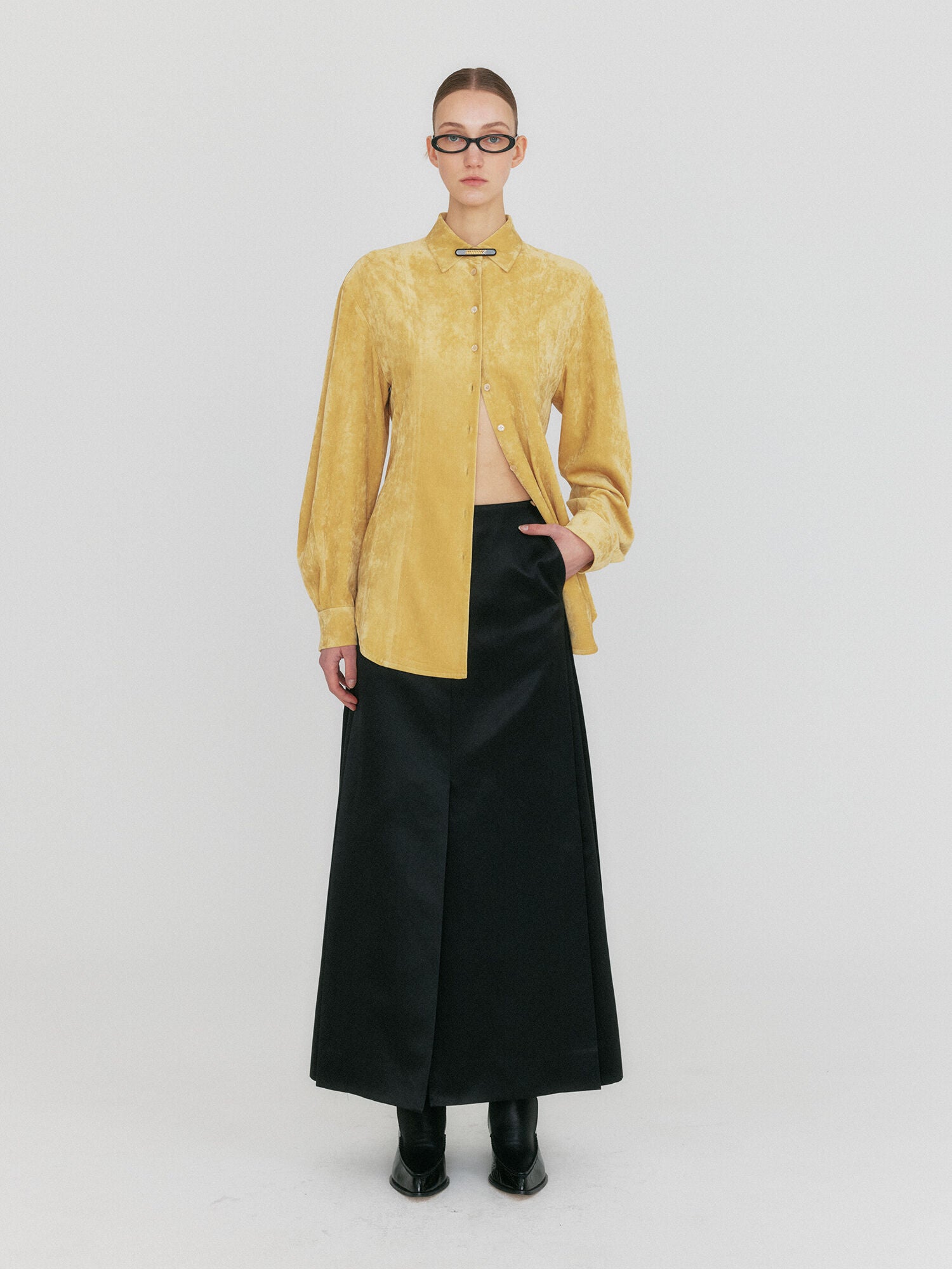 EENK ZOA Straight Skirt - Black
