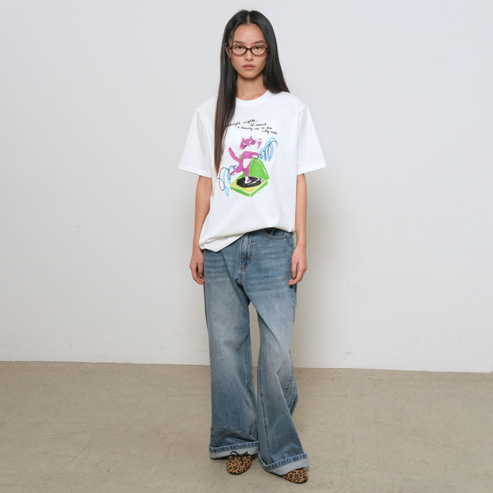 GENERAL IDEA WOMAN Dancing Cat Overfit Short Sleeve T-Shirt [WHITE] / GF2LTS519