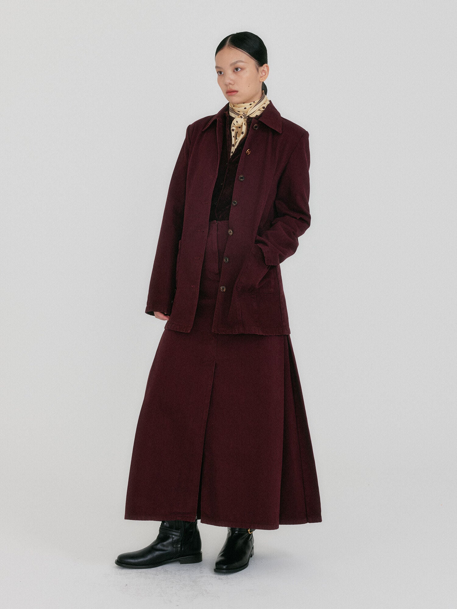EENK ZOAN Straight Denim Skirt - Burgundy