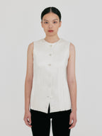 EENK ZIVE Crewneck Waistcoat - Ivory