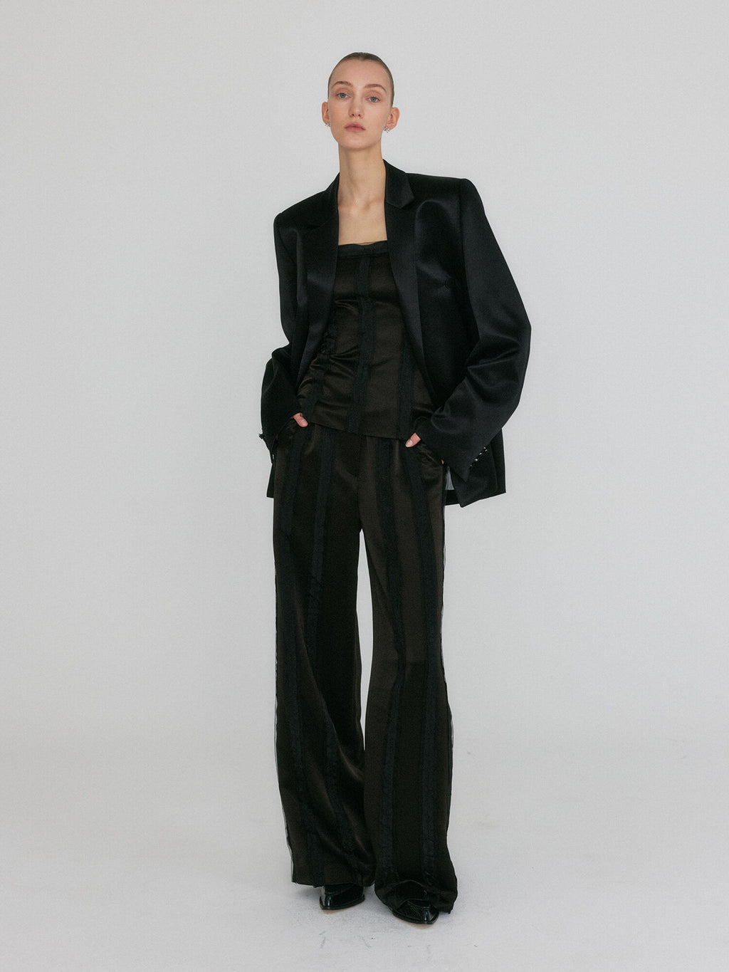 EENK ZILVINE Relaxed Stripe Pants - Black