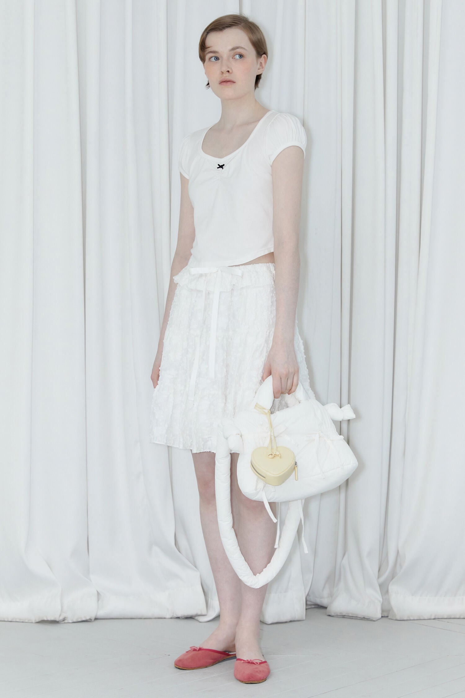SINOON Round Shirring T-Shirt (White)
