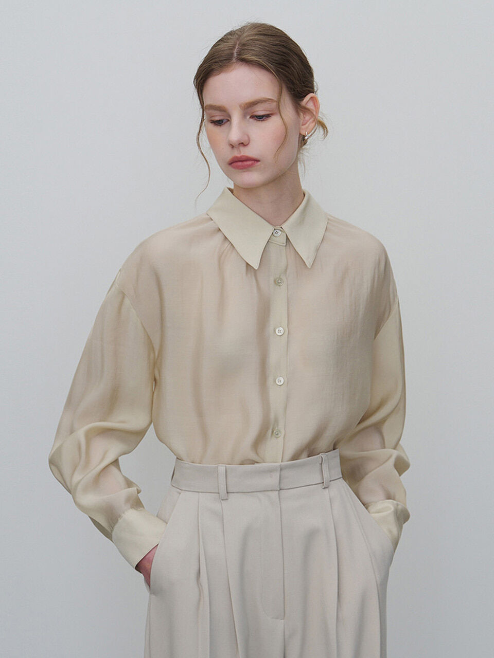 MOMET Arque Collar Shirt Blouse Olive
