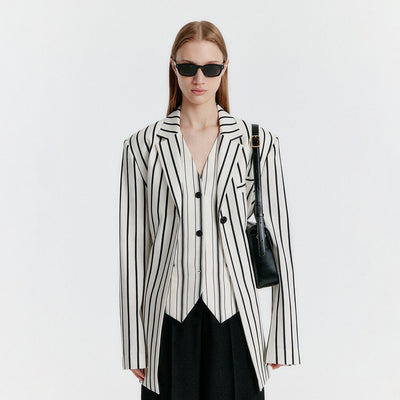 [Kim Na-young wearing] YAVA Adjustable-waist Single Jacket - White