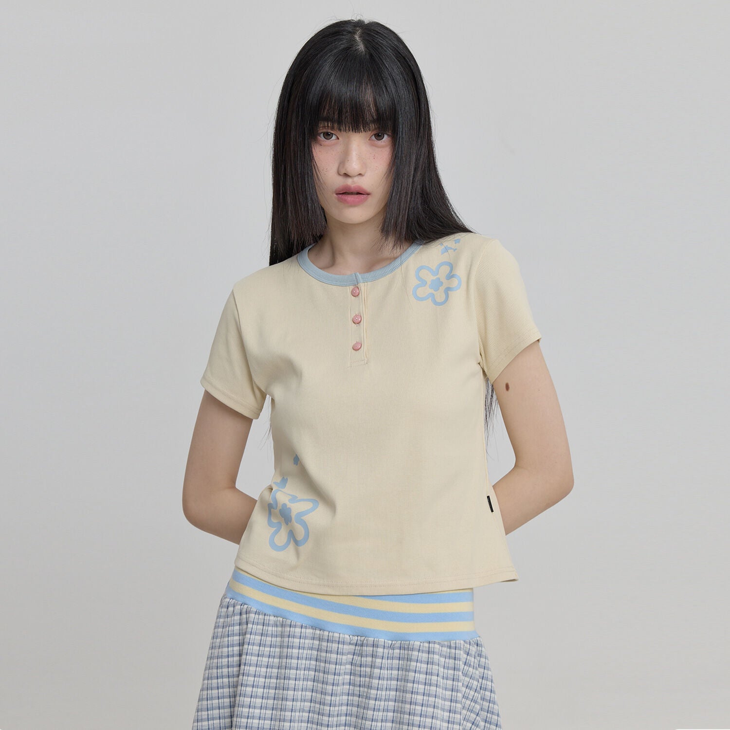 WAIKEI Flower henley neck short sleeve t-shirt lemon