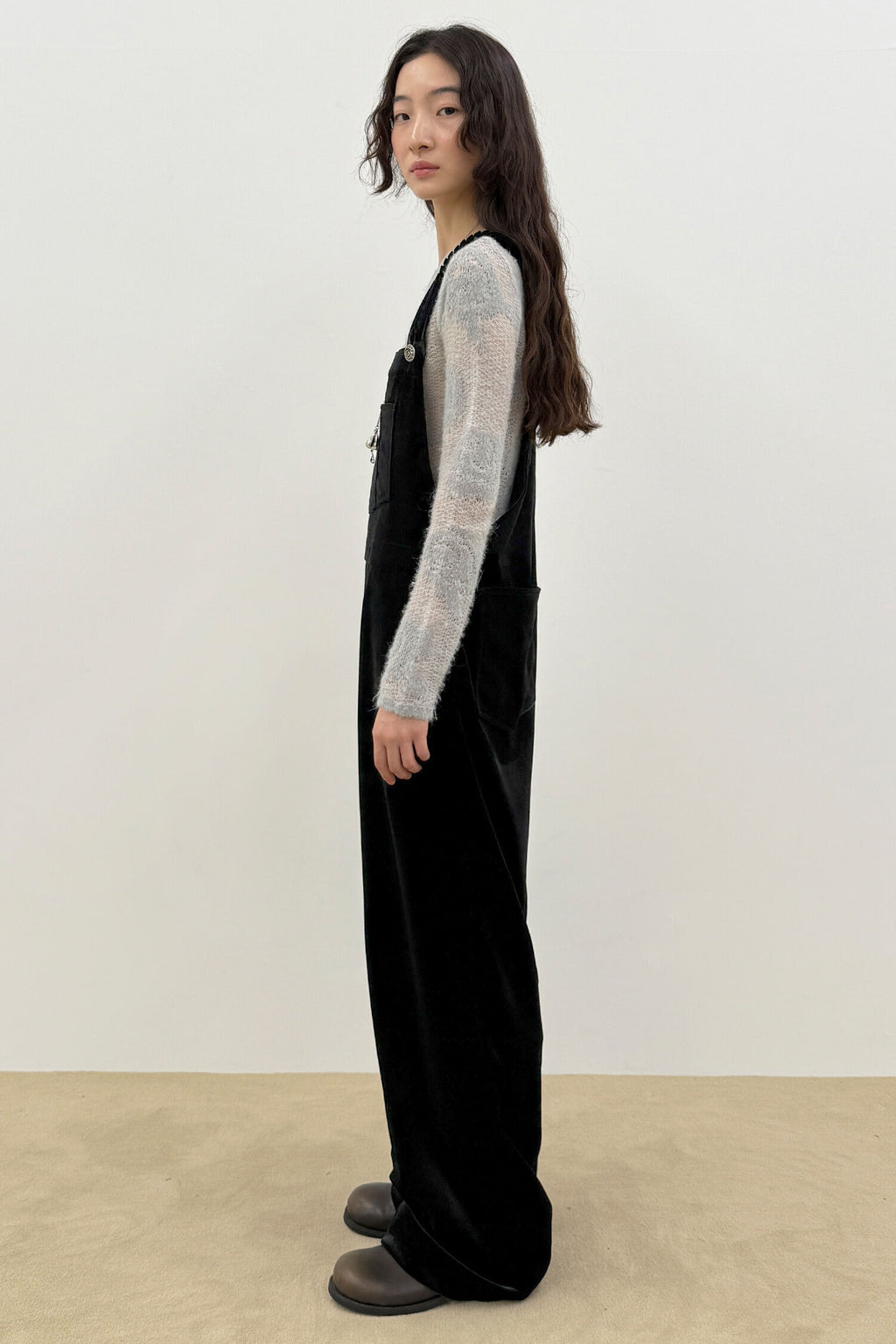 SINOON SINOON Vintage Rose Velvet Overall (Black)