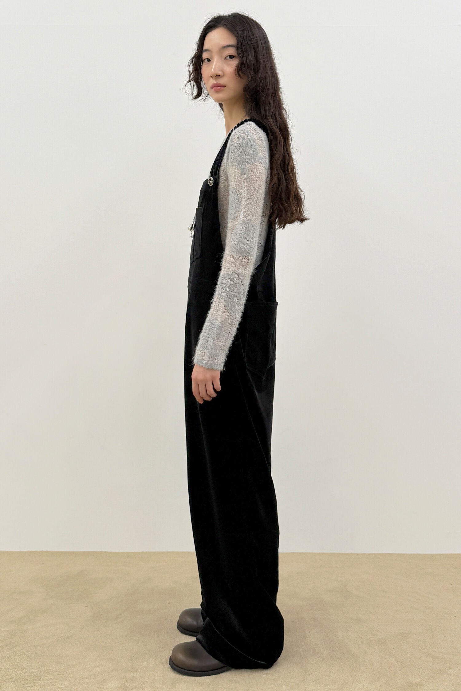 SINOON SINOON Vintage Rose Velvet Overall (Black)