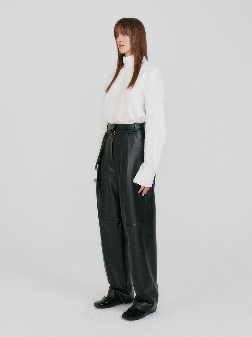 EENK ZETTE Belted Tuck Leather Pants - Z-Black