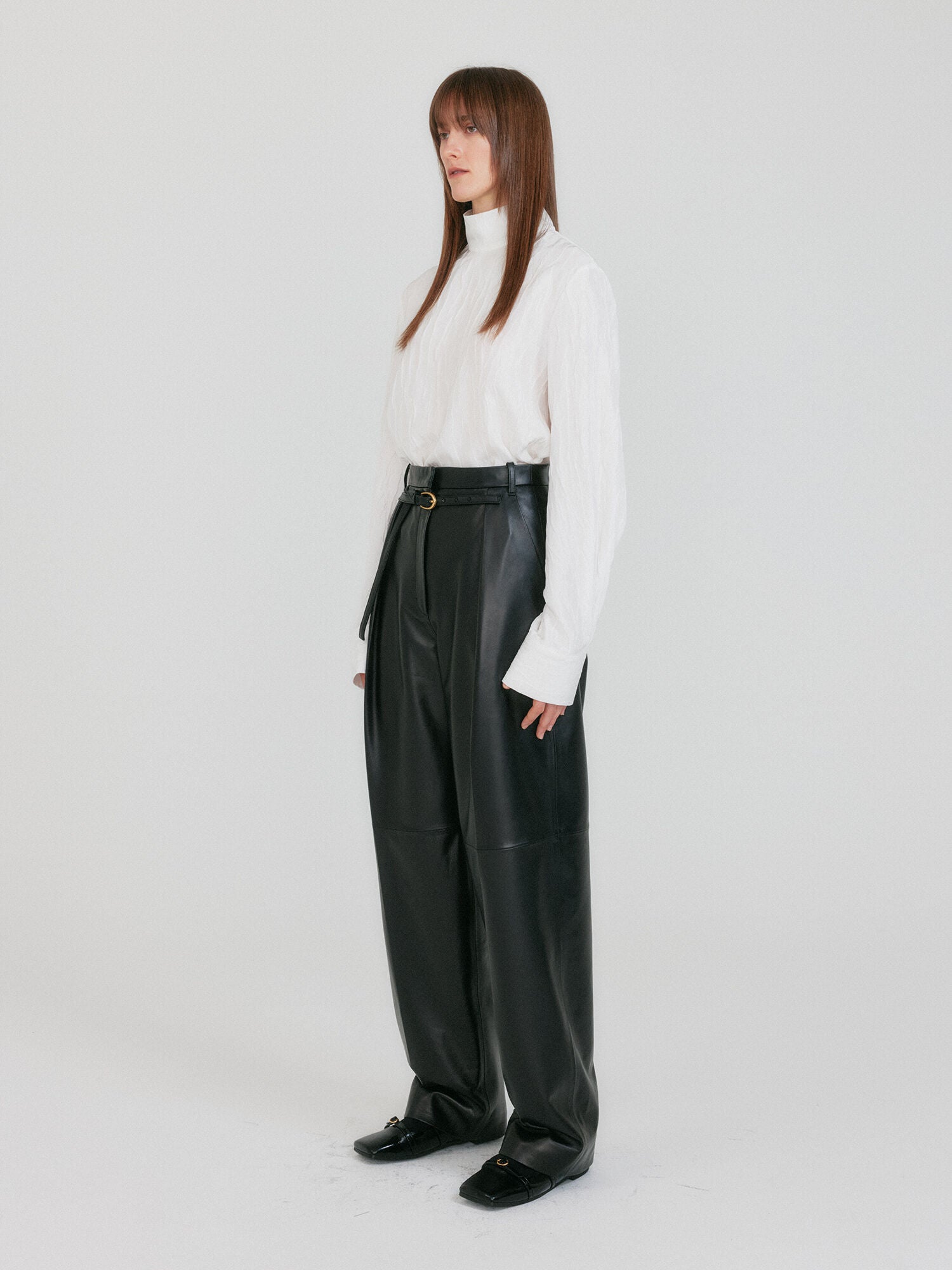 EENK ZETTE Belted Tuck Leather Pants - Z-Black