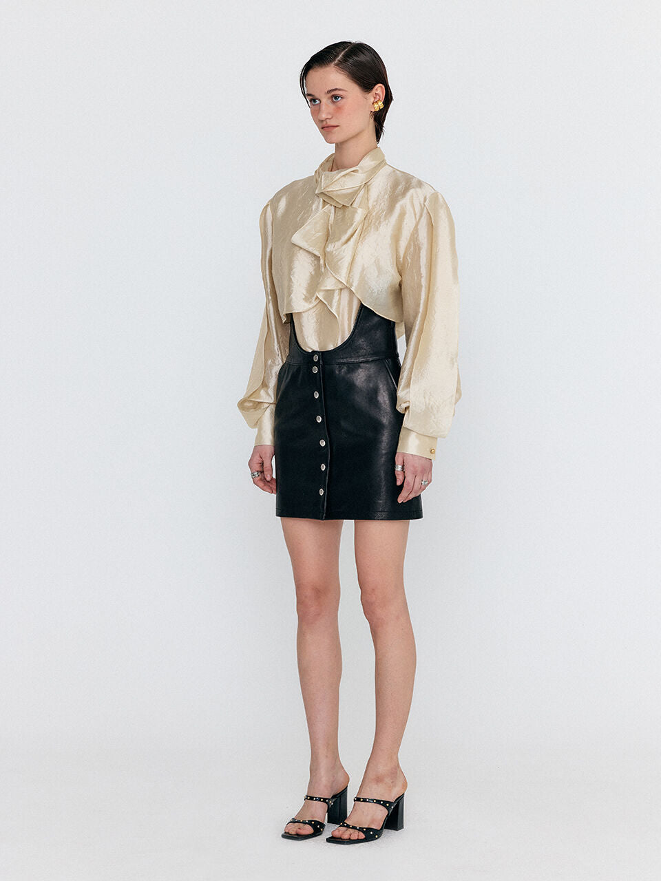 EENK EENK WANCY Caped Blouse - Light Beige