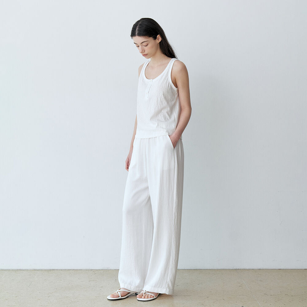 Le' Studio [Summer daily tank top] DRY HENLEY SLEEVELESS TEE (IV)