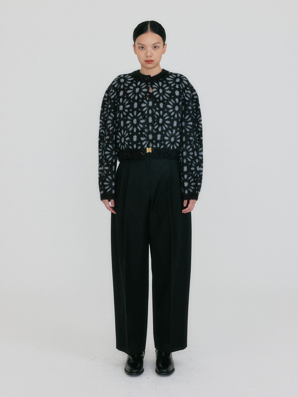 EENK ZOVAN Tapered Pocket Pants - Black