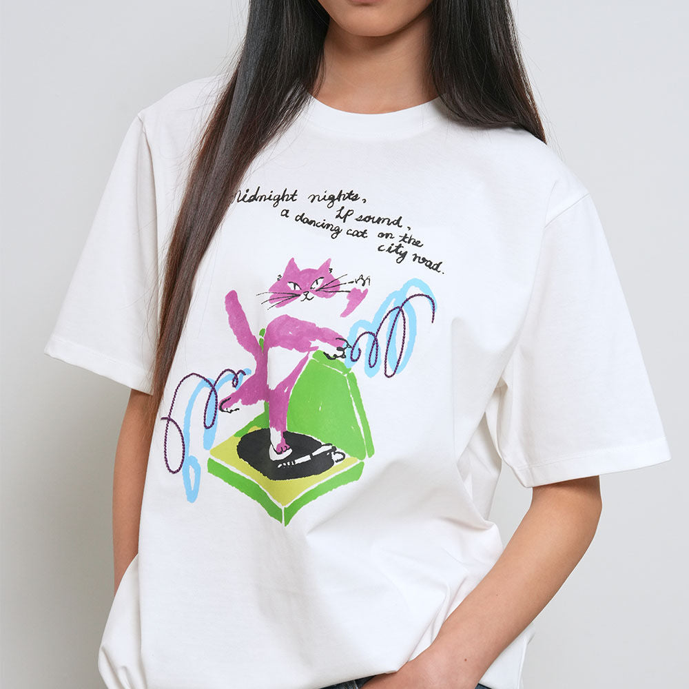 GENERAL IDEA WOMAN Dancing Cat Overfit Short Sleeve T-Shirt [WHITE] / GF2LTS519