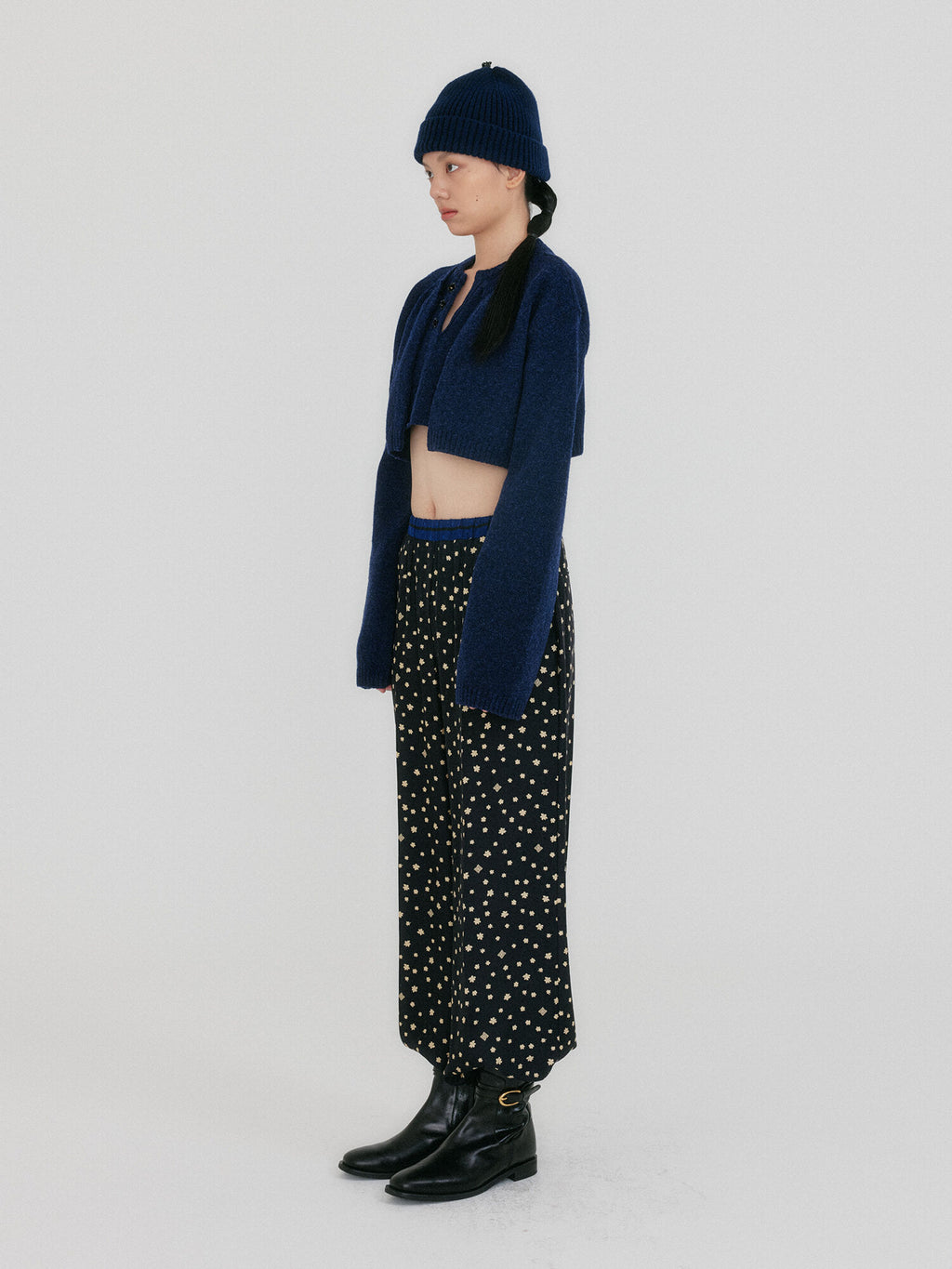 EENK ZONNE Cropped Knit Cardigan - Navy
