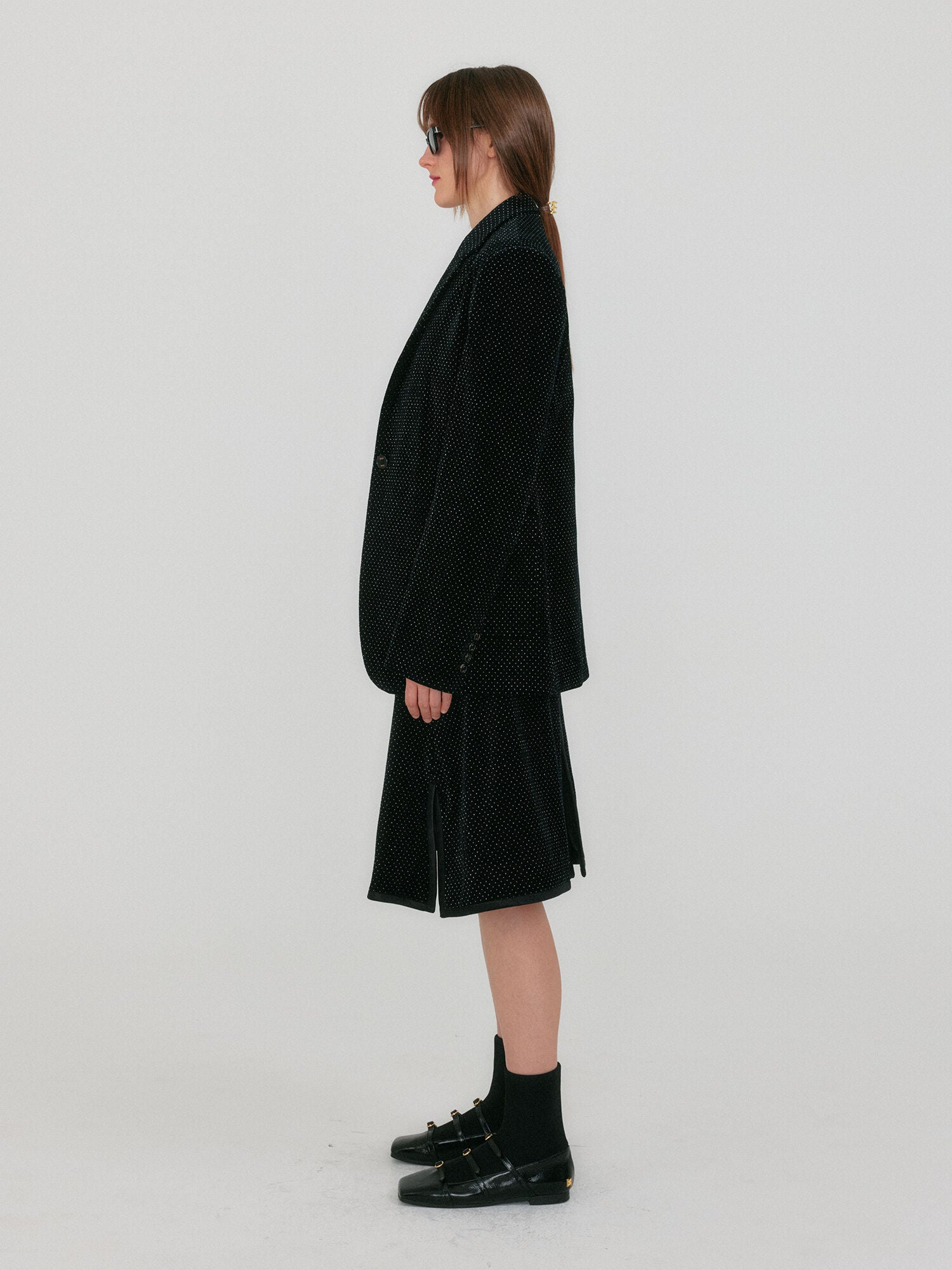 EENK ZAKIT Single-Breasted Blazer with Brooch - Black Velvet