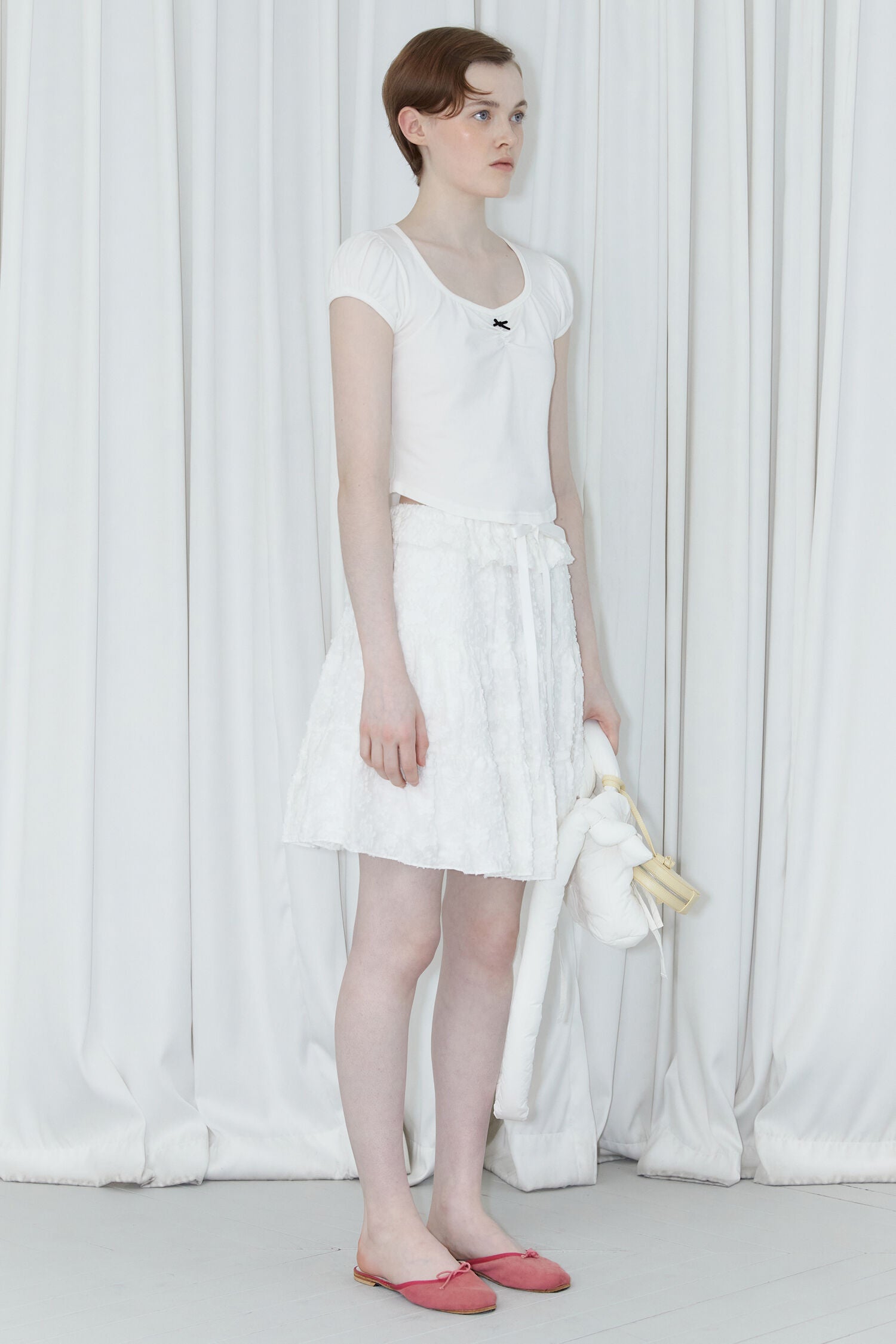 SINOON Round Shirring T-Shirt (White)
