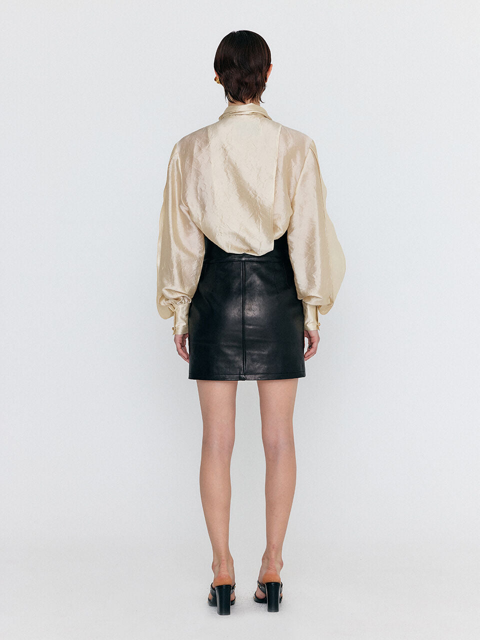 EENK EENK WANCY Caped Blouse - Light Beige