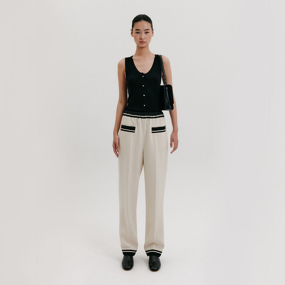 EENK Contrast Straight Pants - Ivory