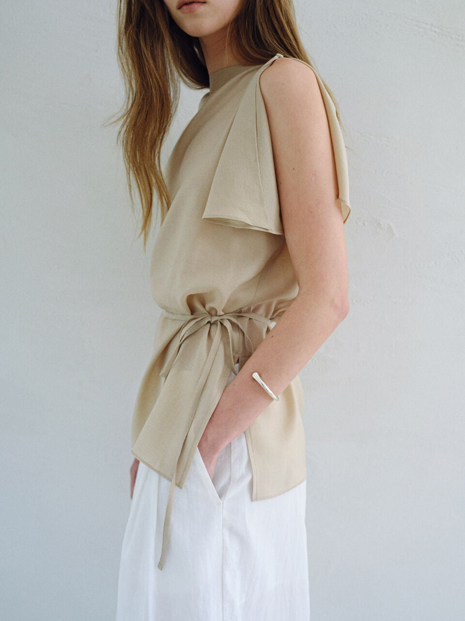OVBEIGE FLAP SLIT BUTTON BLOUSE_BEIGE_OF2C2XBS01BEG