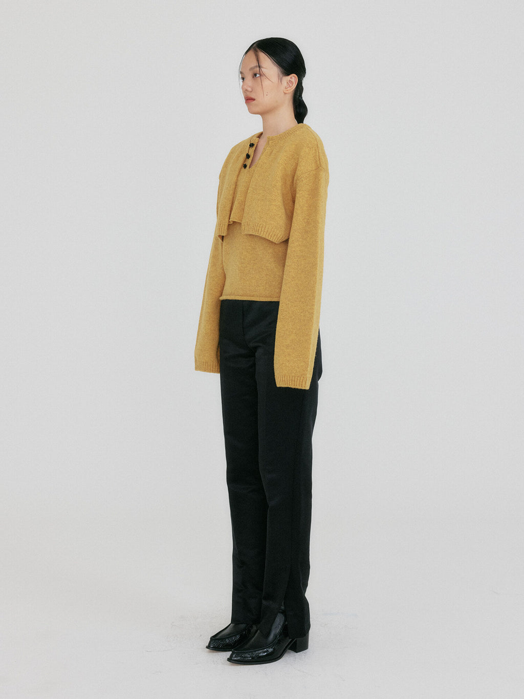 EENK ZONNE Cropped Knit Cardigan - Mustard
