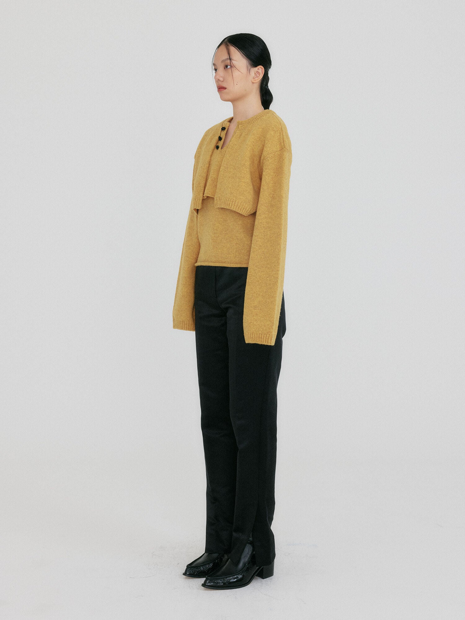 EENK ZONNE Cropped Knit Cardigan - Mustard