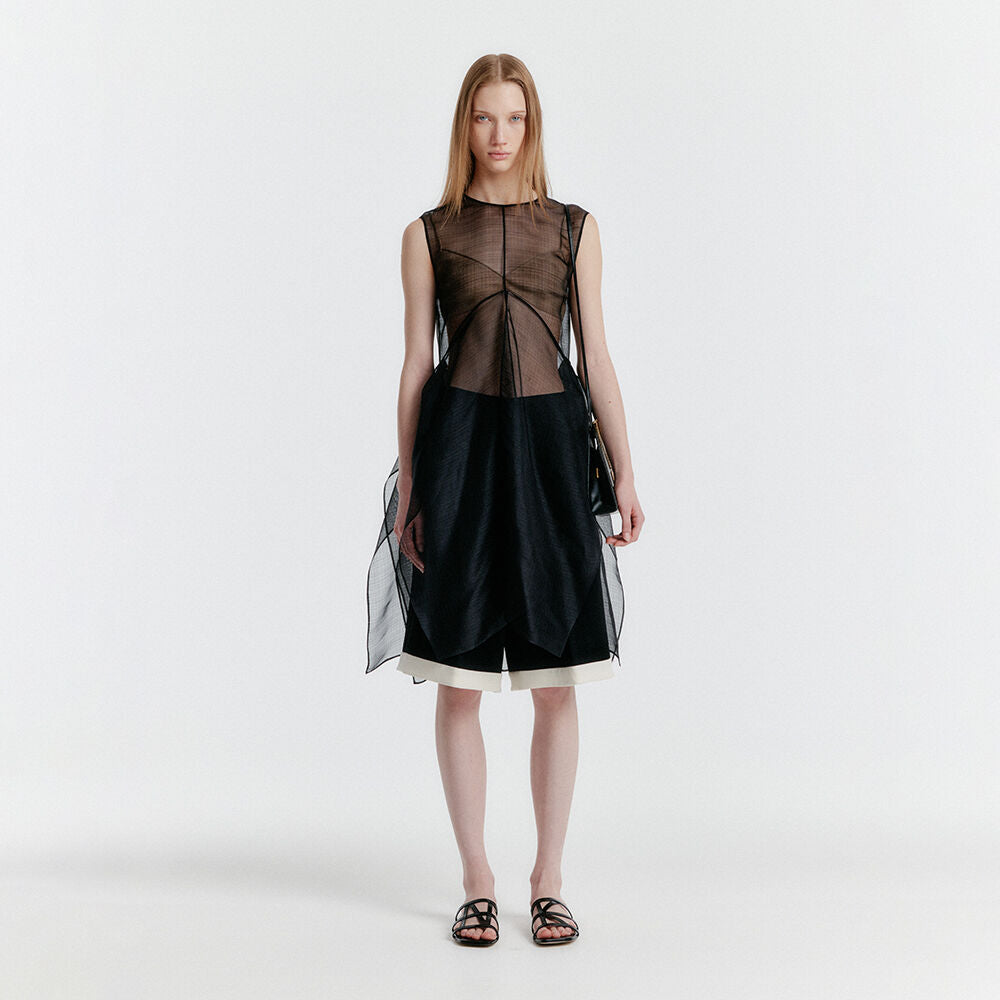 EENK YOVA Tucked Half Shorts - Black/Ivory