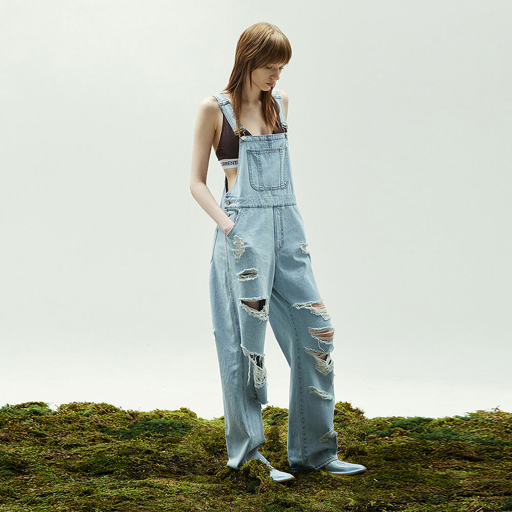 CURRENT DISTRESSED DENIM OVERALLS [LIGHT BLUE]