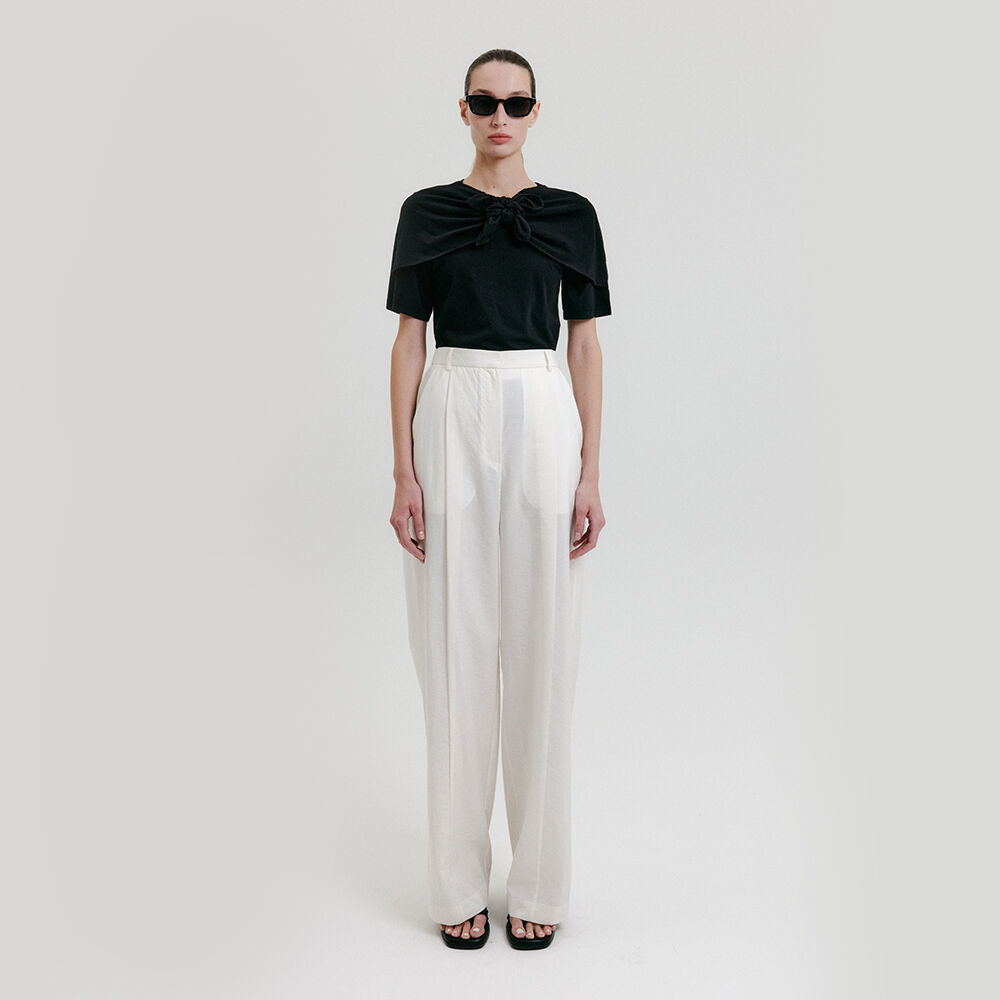 EENK Tuck Pants - Ivory