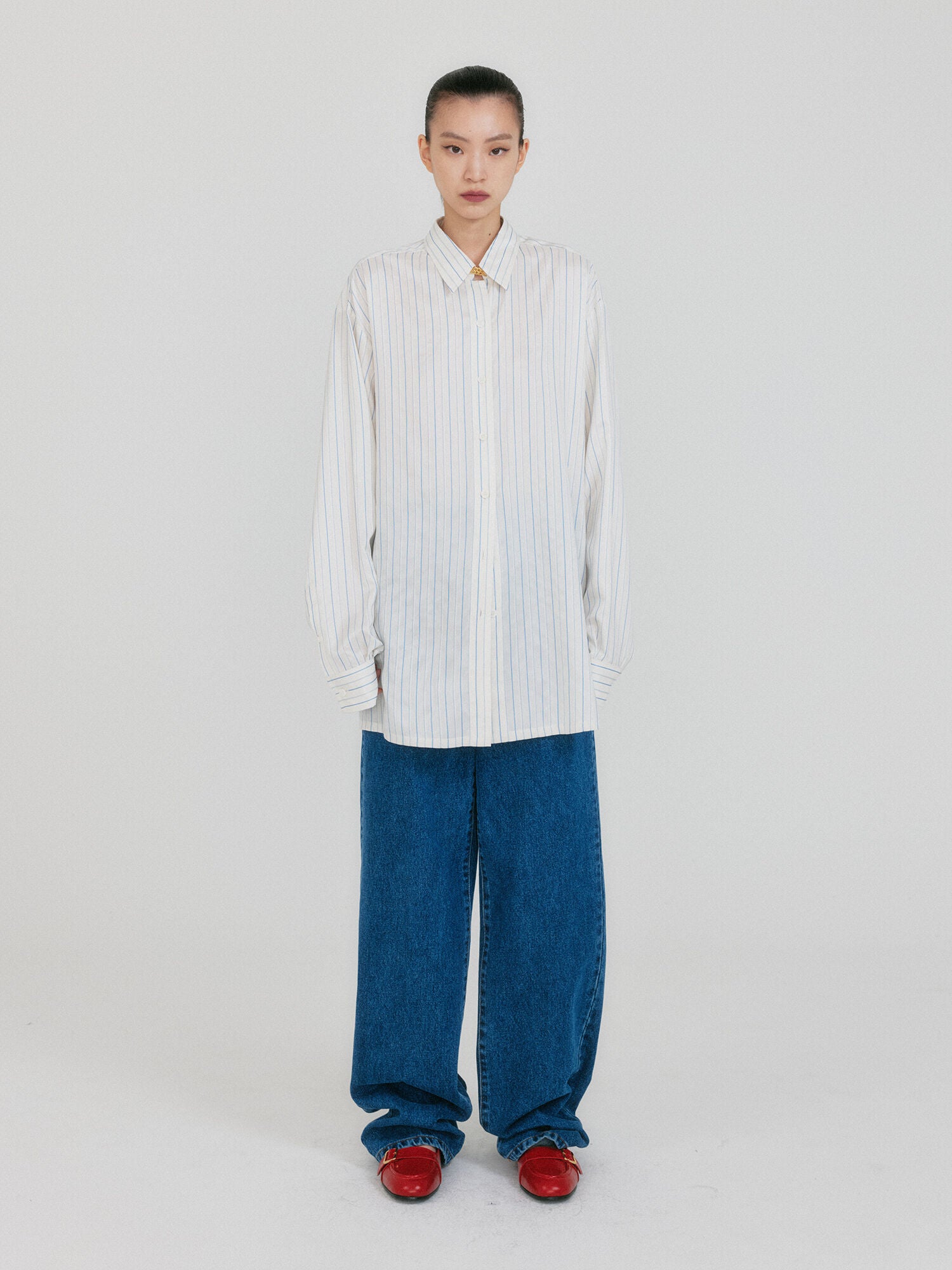 EENK ZANCY Oversized Shirt with Brooch - Ivory Stripe