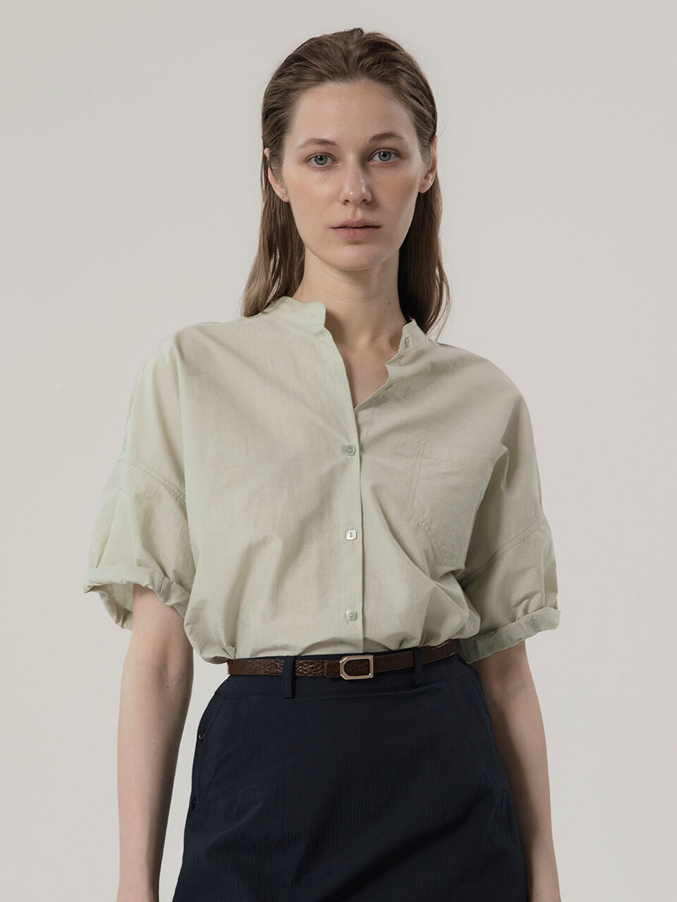 MOMET Eto henry neck blouse olive