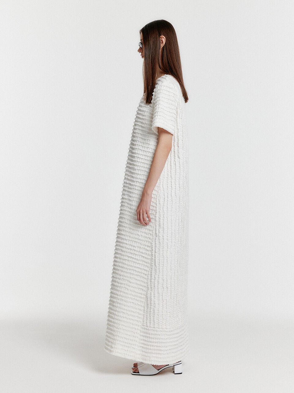EENK YULIZABETH Short Sleeve Maxi Dress - White