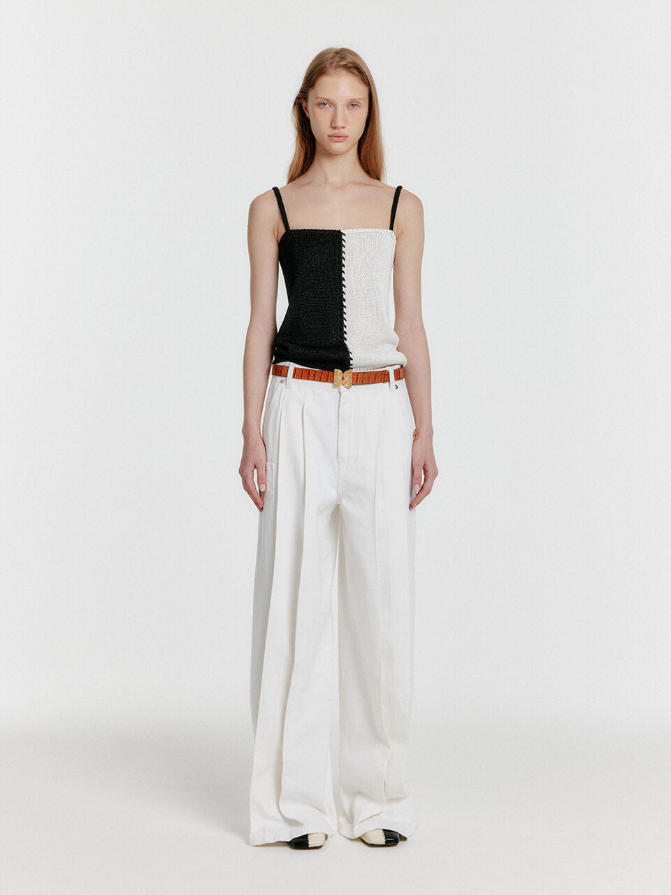 EENK [Wearing Hyomin] YON Stitched Color Block Knit Top - Black/White