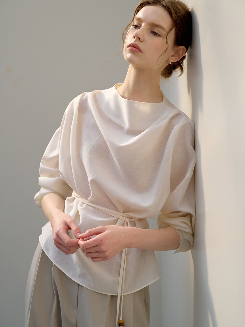 MOMET Serre Objet Blouse Ivory
